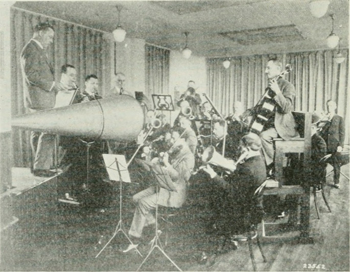 Orchestra recording 1922 01